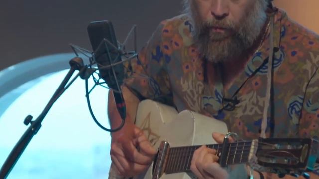 Rodrigo Amarante Tuyo смотреть онлайн