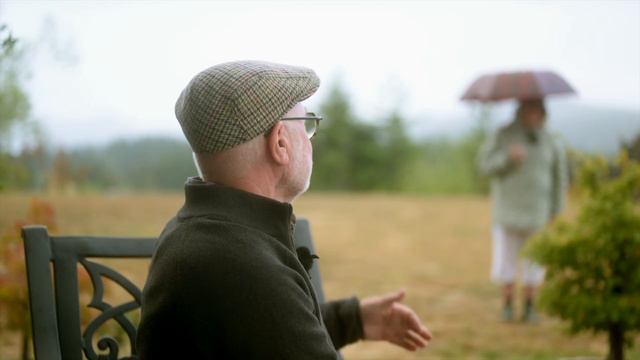 Comica BoomX-D PRO D2 Wireless Microphone System Review And Range Test