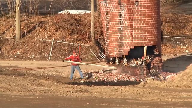 Ashtabula High Smokestack comes down, 12-16-2012 смотреть онлайн