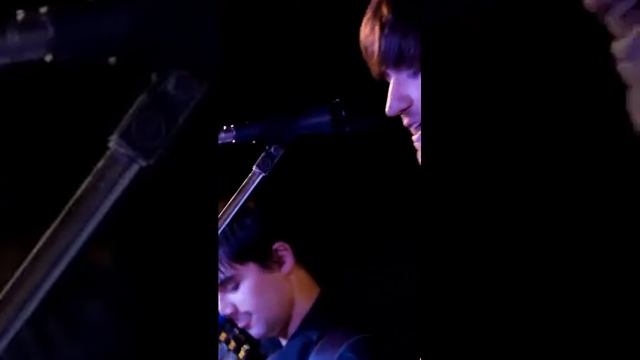 Porto Moris | Писать стихи легко | Песня о любви @PortoMoris смотреть онлайн