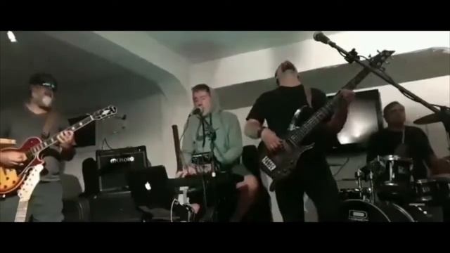 THE SLEEPING DOGS BAND смотреть онлайн