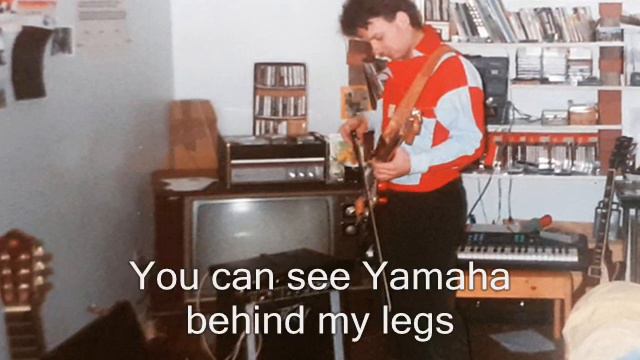 1991 PETER'S SYNTH RUNNING THROUGH THE CITY смотреть онлайн