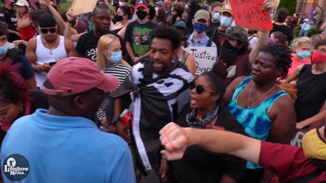 Я зашёл в GENSHIN IMPACT... смотреть онлайн