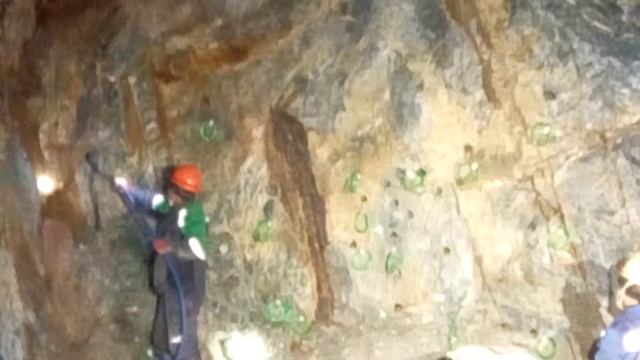 Зарядка забоя на проходке . смотреть онлайн