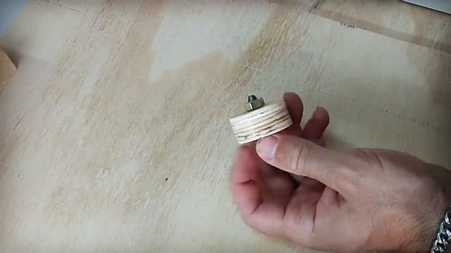 ? GENIAL! Como hacer GUIA DESLIZANTE para SIERRA DE MESA ➡️ DESLIZADOR⬅️ Cortes EXACTOS ? смотреть онлайн