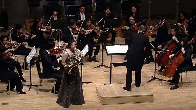 W.A Mozart, Horn Concerto No. 4 In E Flat Major, K. 495 / 호른협주곡 4번 Eb장조 작품 495 1악장 (호른 정현수) смотреть онлайн