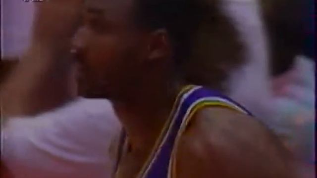 Лучшие игры НБА. Playoff conf.finals 1994. Houston - Utah (4/4) смотреть онлайн