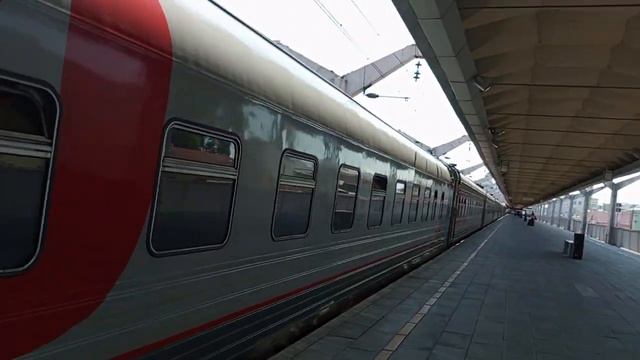 ЭП2К 177 прибыл на ЛЕНИНГРАДСКИЙ ВОКЗАЛ смотреть онлайн