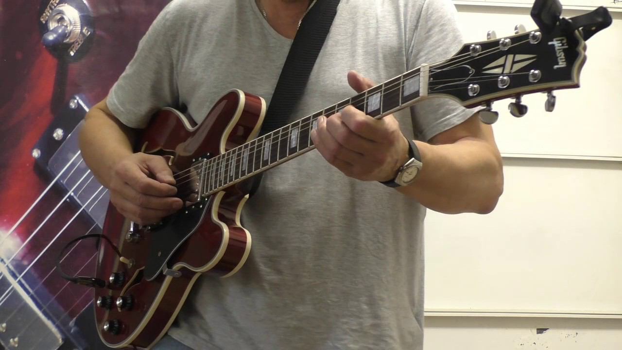 Morning warm-up 2. Gibson ES 335 смотреть онлайн
