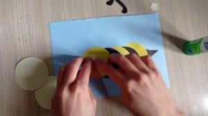 ПЧЕЛА ИЗ КРУГОВ. Поделки из цветной бумаги для детей