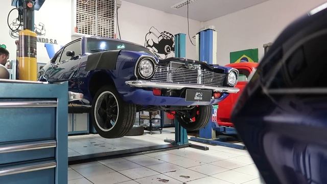 MAVERICK 1975 MOTOR V8 I Nando SA смотреть онлайн