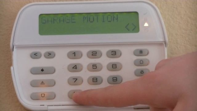 Clearing a communication trouble on a full English keypad смотреть онлайн