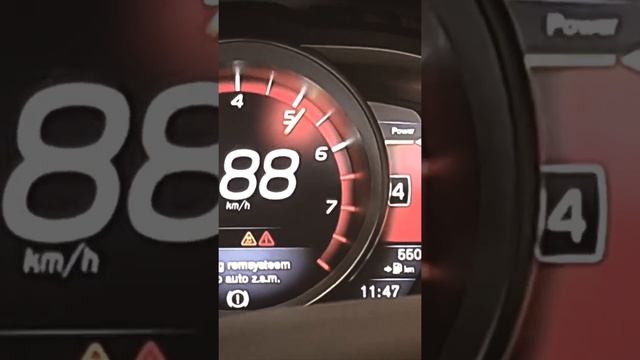 Volvo V40 T3 chiptuning op de MaHa testbank смотреть онлайн