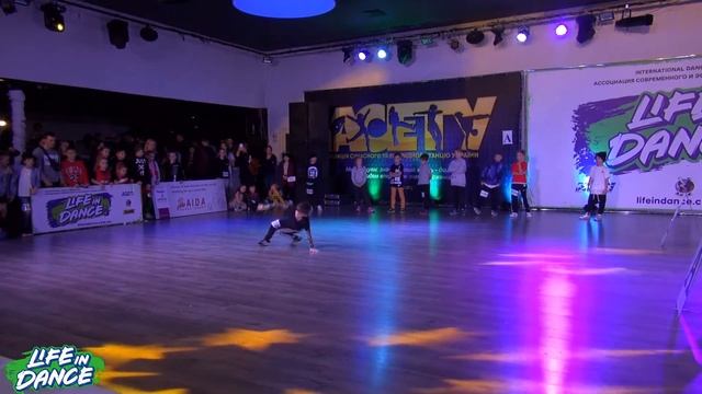 3.12.17…пл. А…ч.25…«LIFE IN DANCE»… Современные танцы, г.Киев смотреть онлайн