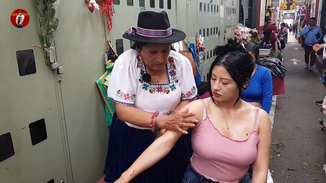 DOÑA ROSA &CAMILA - OLD SCHOOL MARKET LIMPIA (Feria Libre Cuenca), SPIRITUAL CLEANSING, ASMR смотреть онлайн