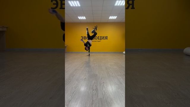 Брейк данс тренировки смотреть онлайн