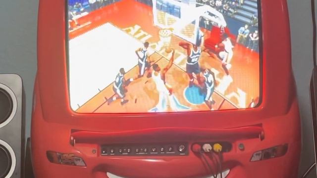 User(Me) Block NBA 2K1 Sega Dreamcast смотреть онлайн