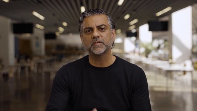 Big Moves: How Square is Innovating the Global Payments Industry смотреть онлайн