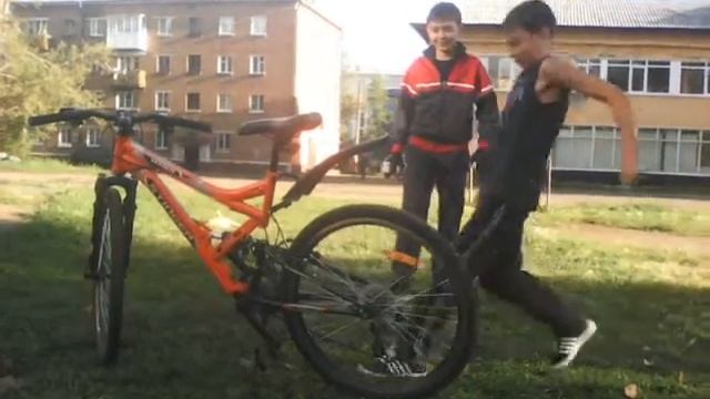 Реклама прикол (ссылка под видео настоящая реклама) смотреть онлайн