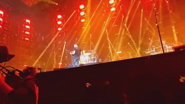 Muse - Assassin (GOB edit) live @ Wells Fargo Center, Philadelphia, PA 3/19/23 смотреть онлайн