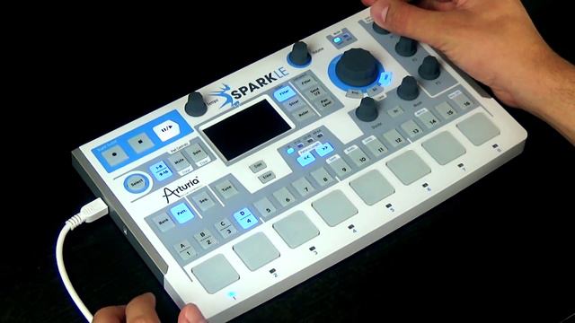 Hands on Arturia SparkLE 2 смотреть онлайн