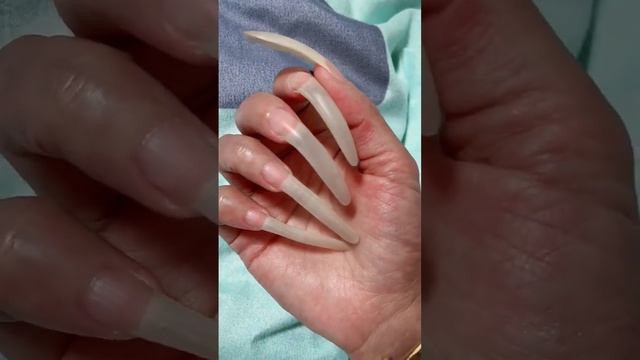 красивые натуральные ногти на руках смотреть онлайн