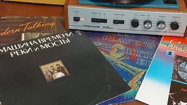 Стереофонический электрофон 