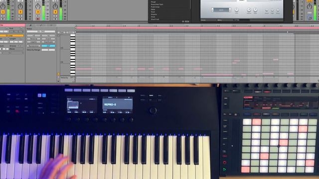 Chill R&B Beat Making - Komplete Kontrol S49 & Push 2 (Native Instruments Drum Lab, u-he Repro) смотреть онлайн