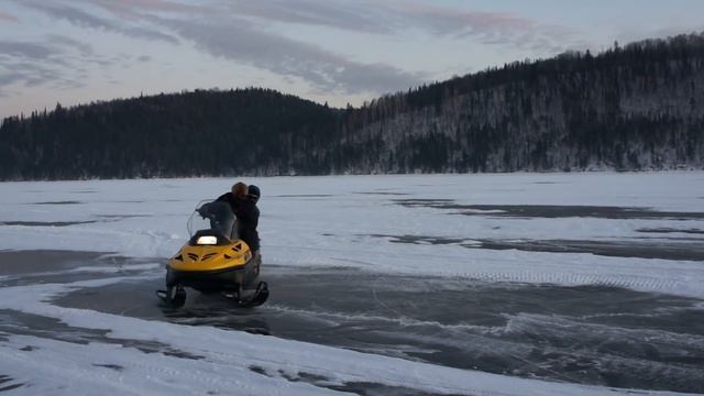 Фигурное катание на снегоходе смотреть онлайн