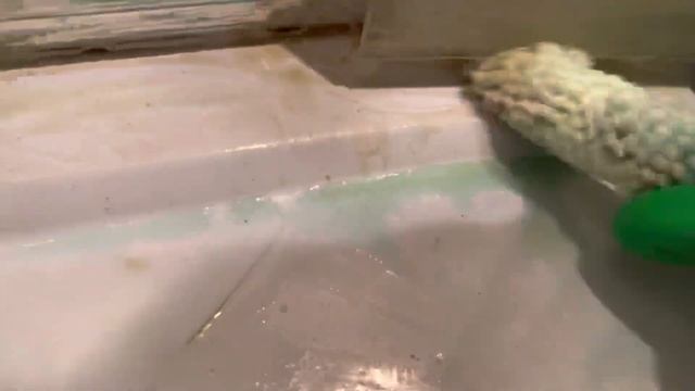 ПОМЫТЬ ДУШЕВУЮ КАБИНУ смотреть онлайн