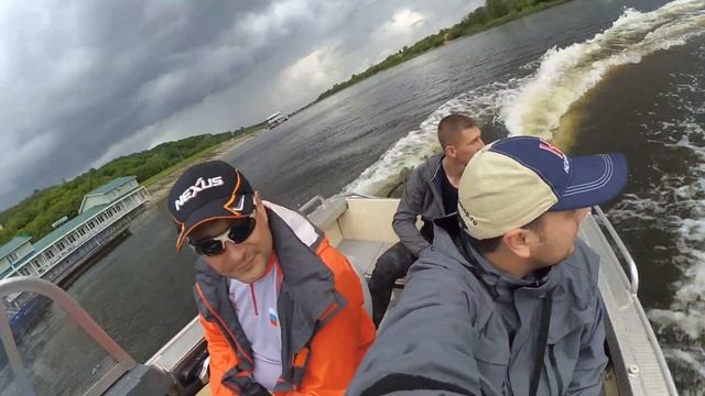 Windboat 45DCM + Suzuki DF30 смотреть онлайн