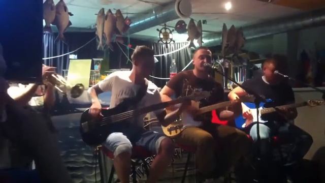 РУНА - Мама Анархия (посв. КИНО, бар Пивной причал 16.08.15) смотреть онлайн