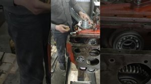 Замена фильтра КПП Т-150К, ХТЗ