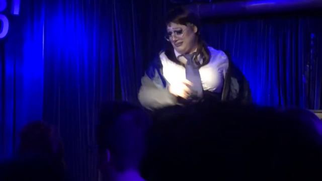 Farrah Moaning Myrtle смотреть онлайн