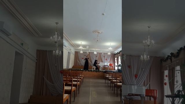 И.С. Бах Прелюдия из сюиты до минор, E. Bozza Agrestide смотреть онлайн