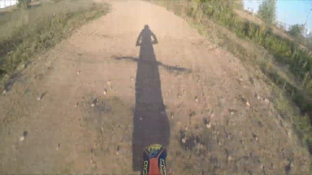 Тренирую кроссовый накат перед 4-ым этапом «Enduro 4 SEASONS» смотреть онлайн