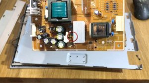 Монитор работает, нет подсветки