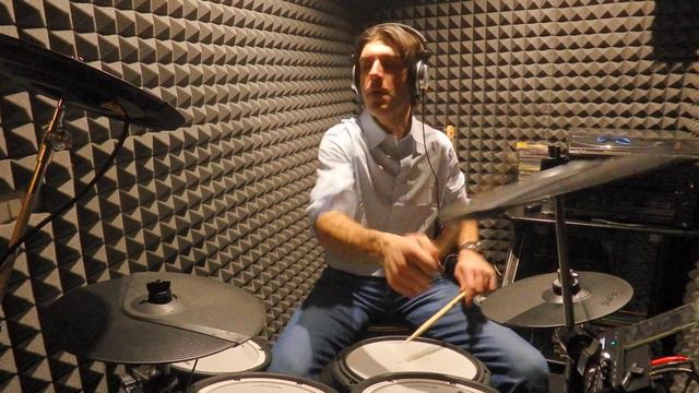 MQ dream on drum cover смотреть онлайн