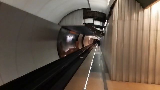 Станция метро 