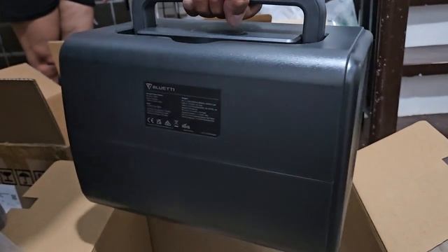 Unboxing Bluetti EB70 : Powering Mobile Workstation as a work anywhere High-End Full-Stack Develope смотреть онлайн
