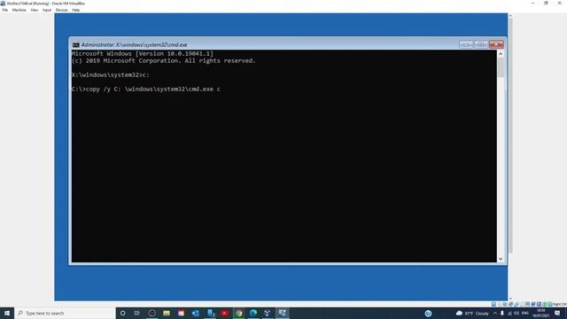 Reset Administrator password in Windows 10 using Sticky Keys смотреть онлайн