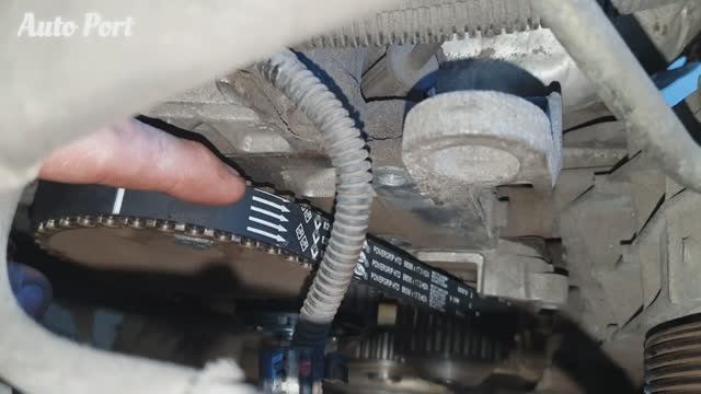 Установка меток ремня ГРМ Рено Логан 1,2 с ДВС K7M 710 и K7M 800. 1.6 8 кл. смотреть онлайн