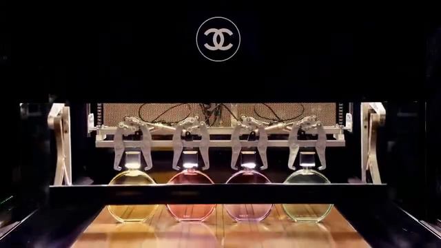 Chanel Chance Eau Vive смотреть онлайн