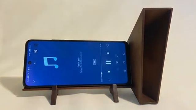 Музыкальная скамейка подставка для смартфона смотреть онлайн