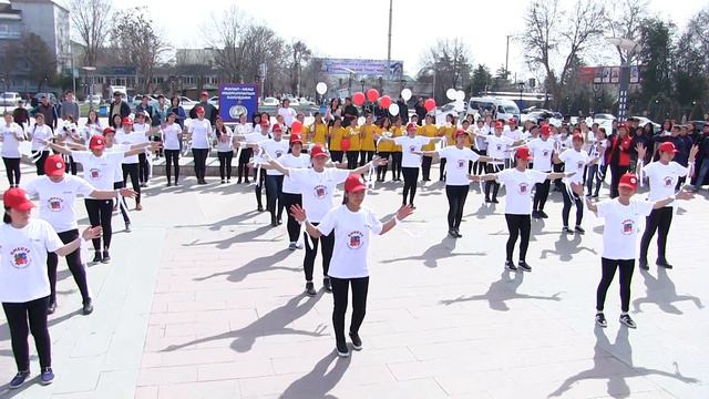 Флешмоп мед колледж Жалал-абад 0772 636475 смотреть онлайн