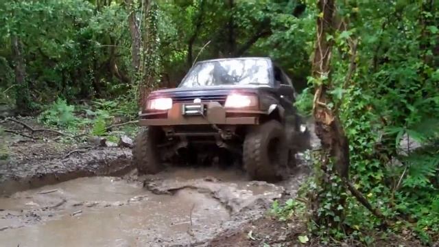 Suzuki Vitara Off Road - Mud Run смотреть онлайн
