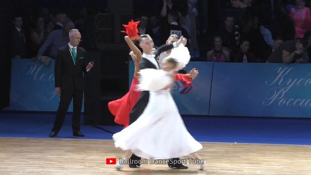 Slow Foxtrot Compilation = 2022 Cup of Russia Adult Ballroom смотреть онлайн