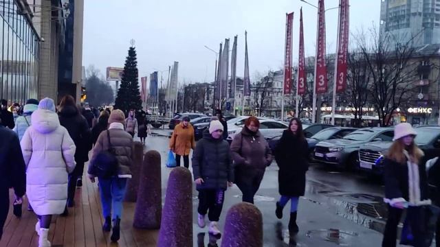 Воронеж. ТРЦ Галерея Чижова. смотреть онлайн