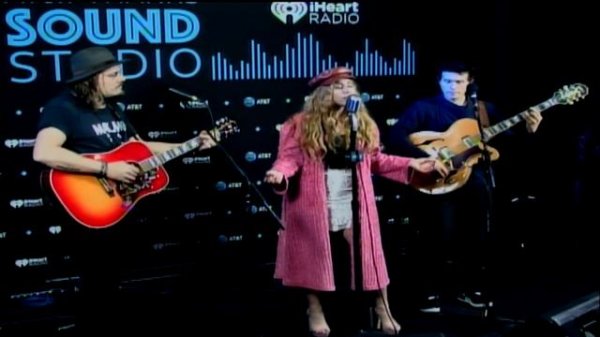 Haley Reinhart - "Can't Help Falling In Love" and Q&A