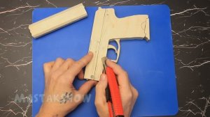 Как сделать стреляющий USP GENESIS с Блоубэком из фанеры. How to make a USP. Standoff 2 | CS:GO DIY